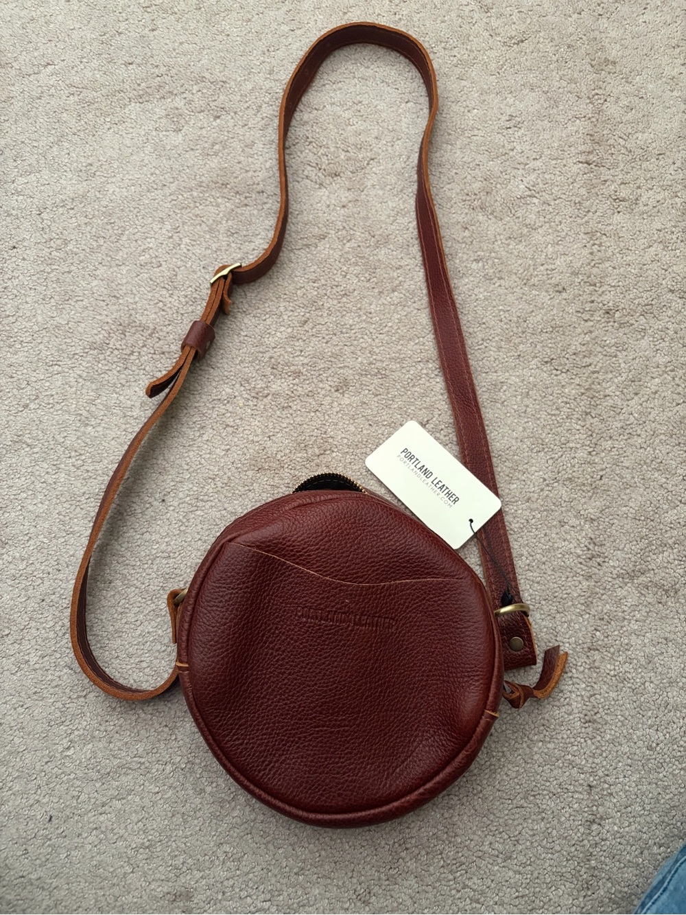 Portland Leather Round Crossbody Bag - Nutmeg